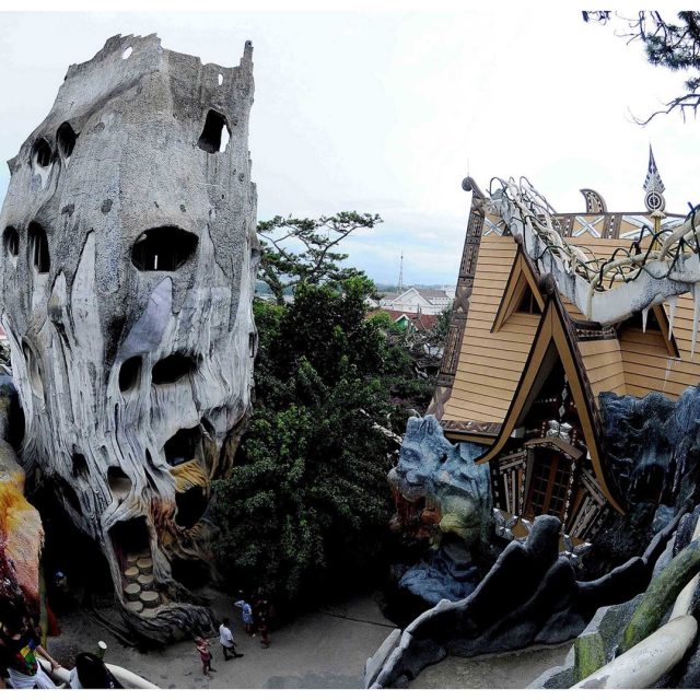 Sai Gon – Dong Xoai – Cat Tien National Park – Da Lat – Mui Ne